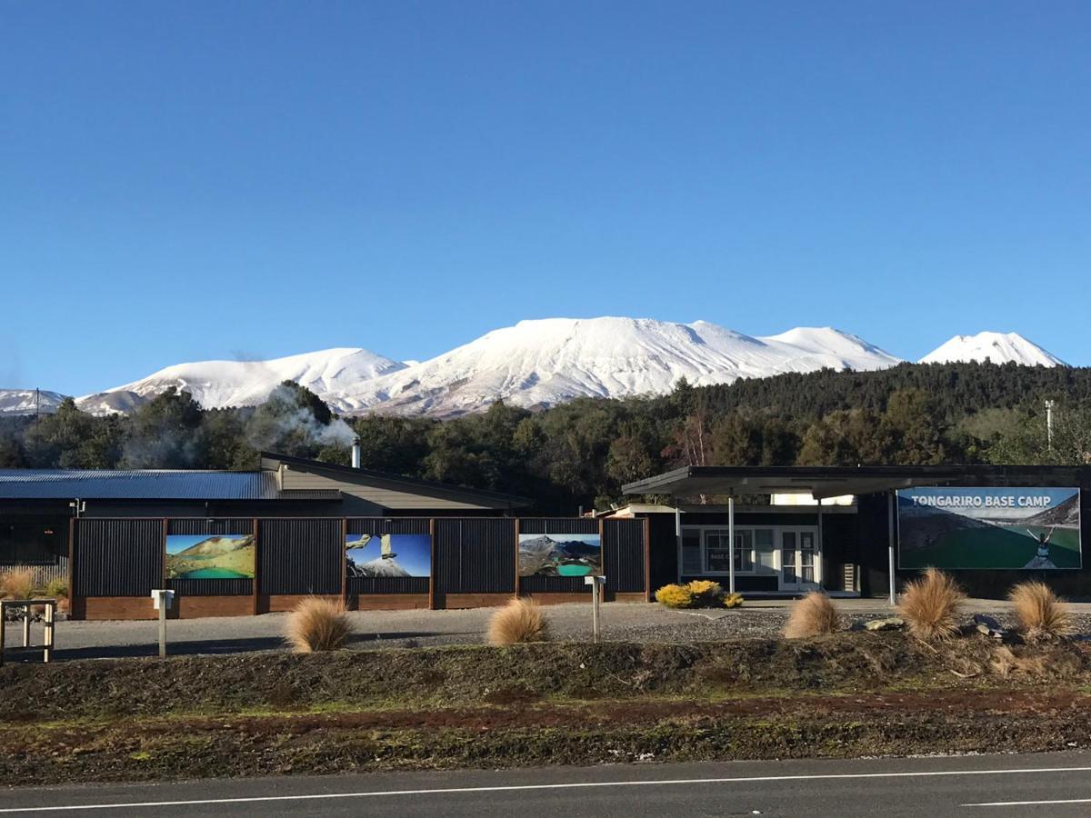 Tongariro Holiday Park Hotel National Park Exterior photo