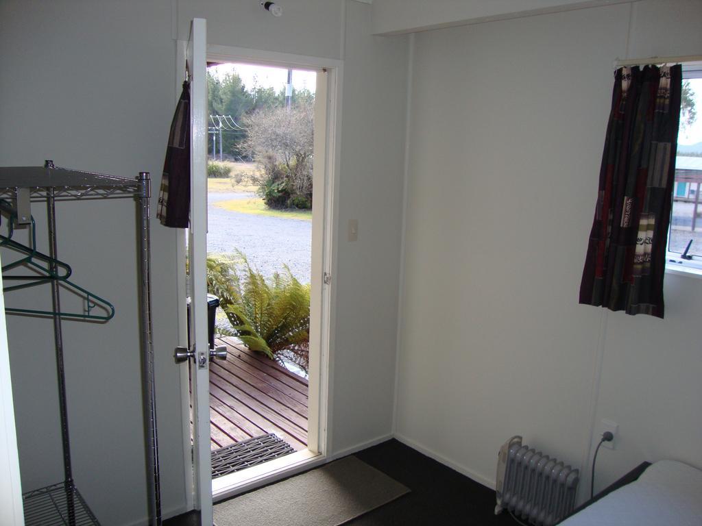 Tongariro Holiday Park Hotel National Park Room photo